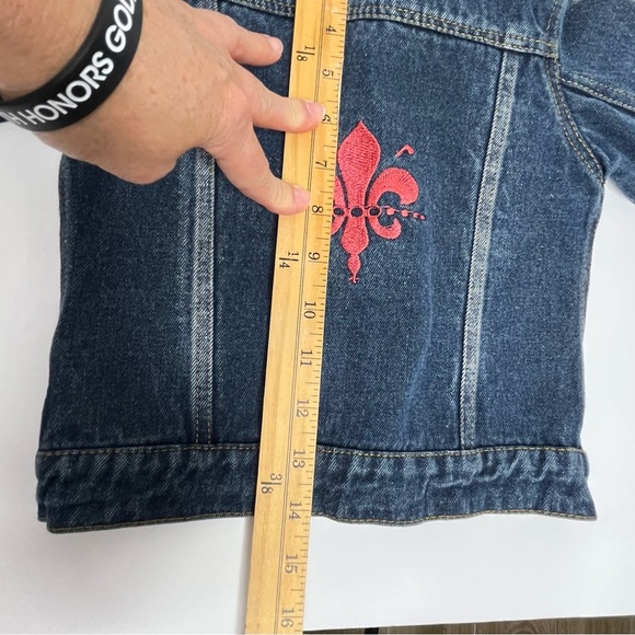 Girls’ Blue Denim Jean Jacket with Embroidered Pink Fleur-de-Lis - Picture 4 of 4